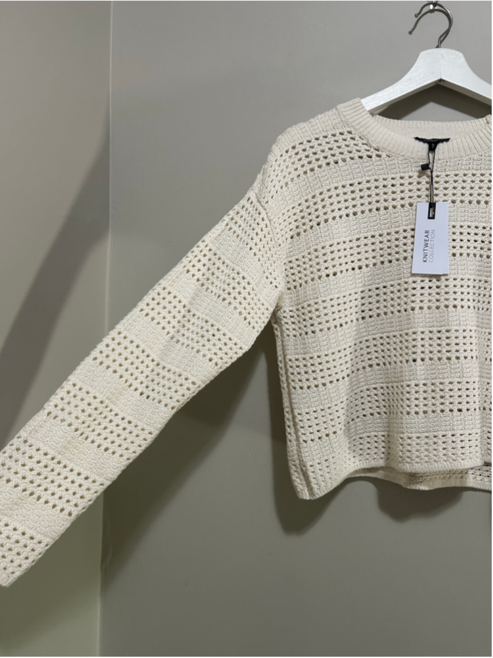 Women's Knitwear Beige Crew Neck Sweater Size S - Picture 3 of 8